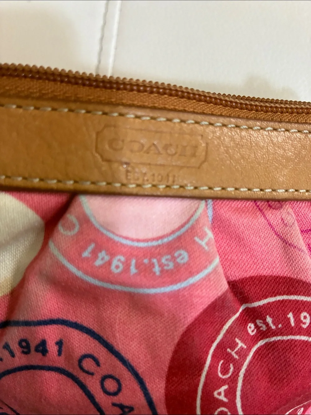 Vintage Y2KCoach Pink Circle Print Wristlet